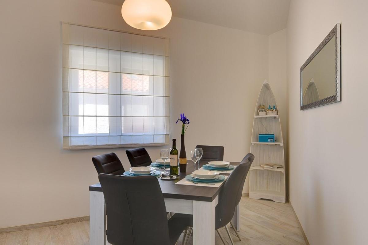 Villa Sunny Home Vodnjan Esterno foto